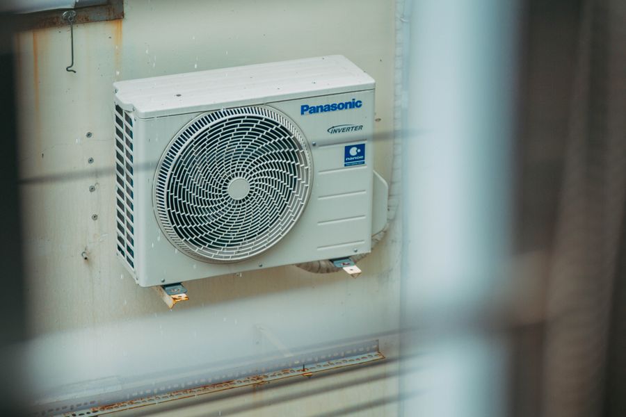 AC repair and service call in Venice